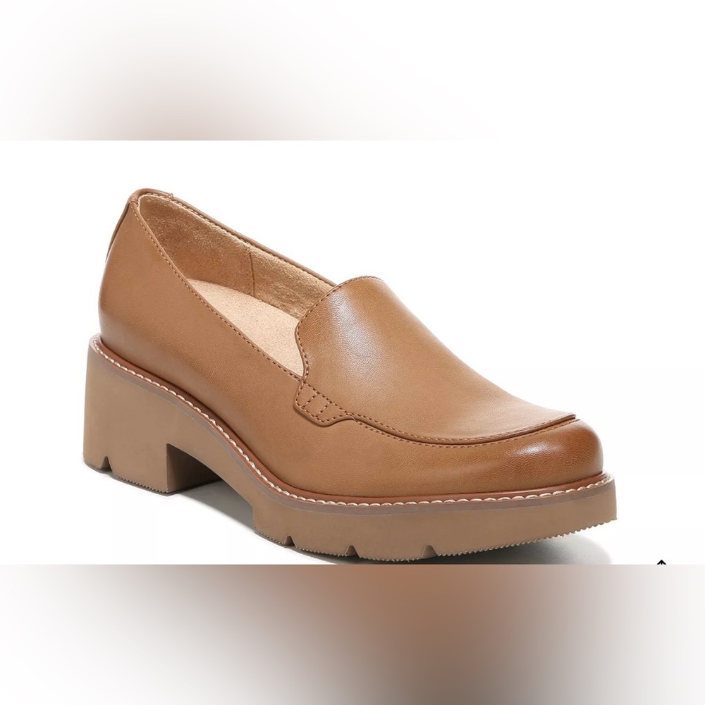 Naturalizer Tan Leather Platform Loafers